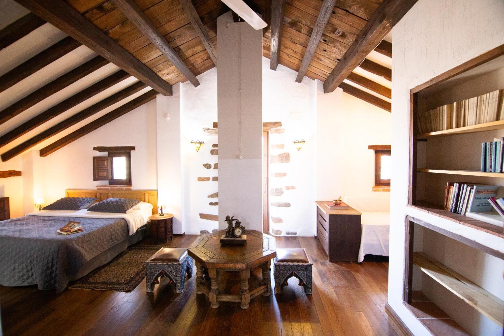 Cortijo Los Arbolitos, Casa Compartida グエハル・シエラ エクステリア 写真