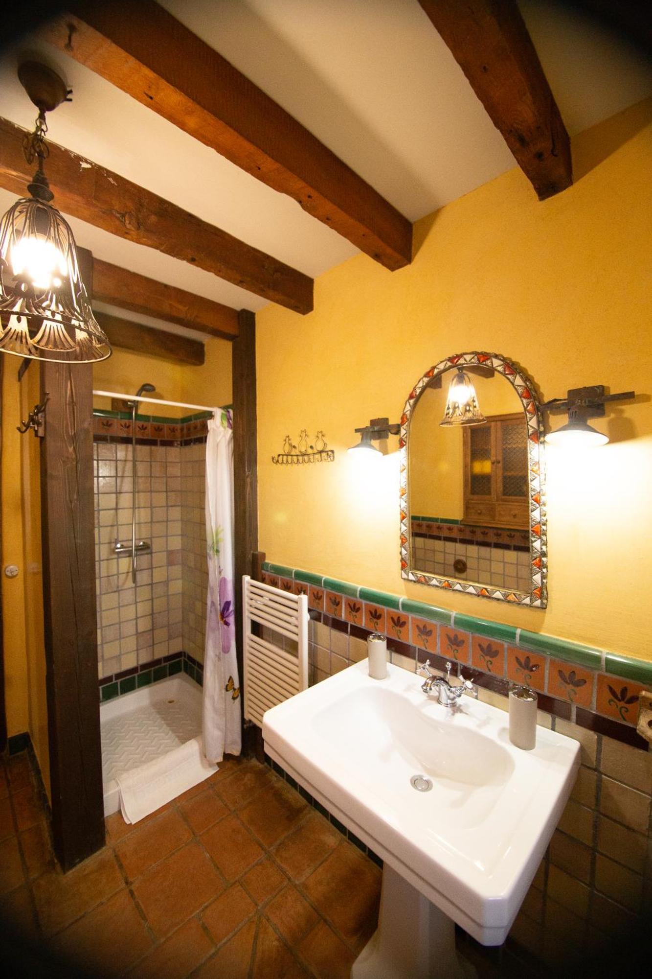 Cortijo Los Arbolitos, Casa Compartida グエハル・シエラ 部屋 写真