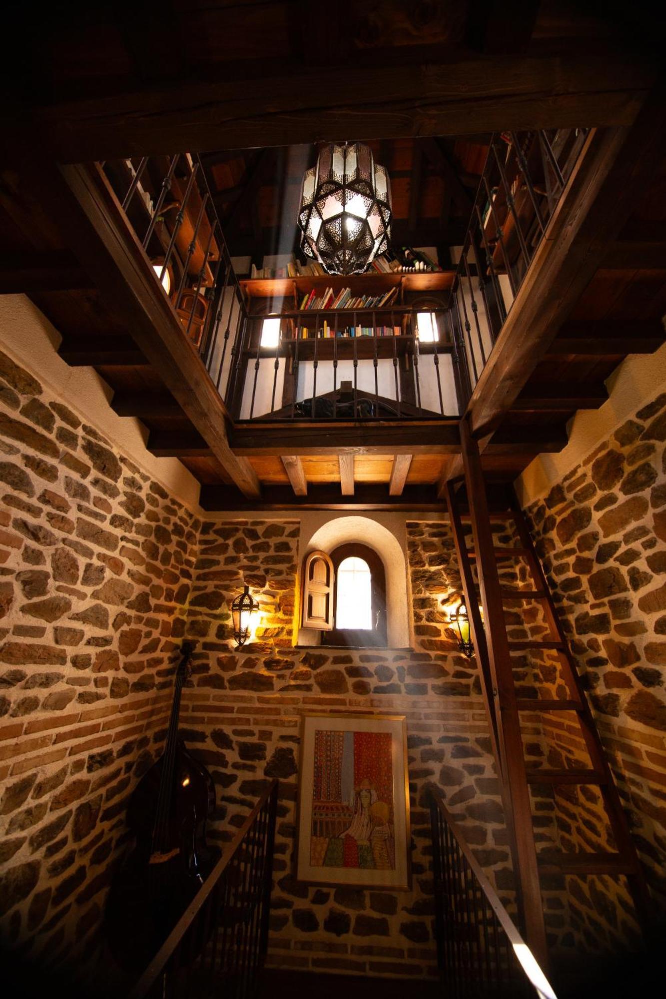 Cortijo Los Arbolitos, Casa Compartida グエハル・シエラ エクステリア 写真
